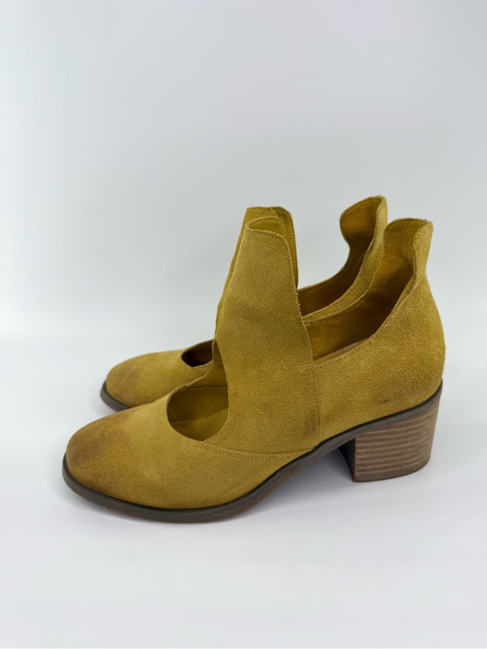 Antelope N47 Cage Mustard Suede Block Heel Booties 37/6-6.5 US - Picture 3 of 16
